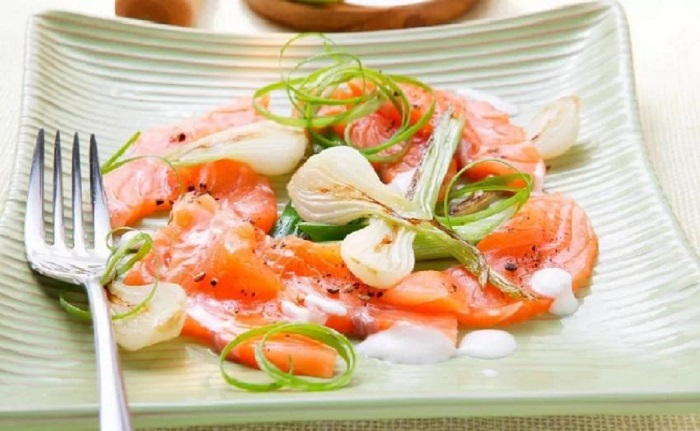 在線外賣年均增速約達(dá)117.5%，是傳統(tǒng)餐飲的12.1倍！